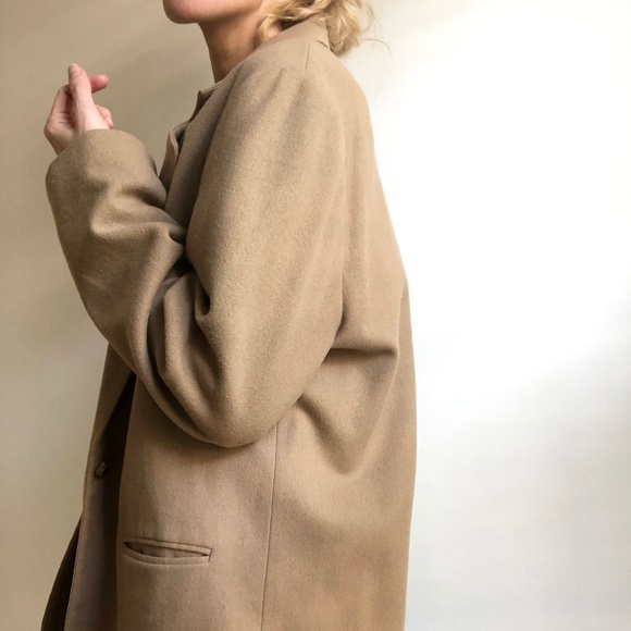 Vintage Jackets & Blazers - VINTAGE/ camel oversized blazer